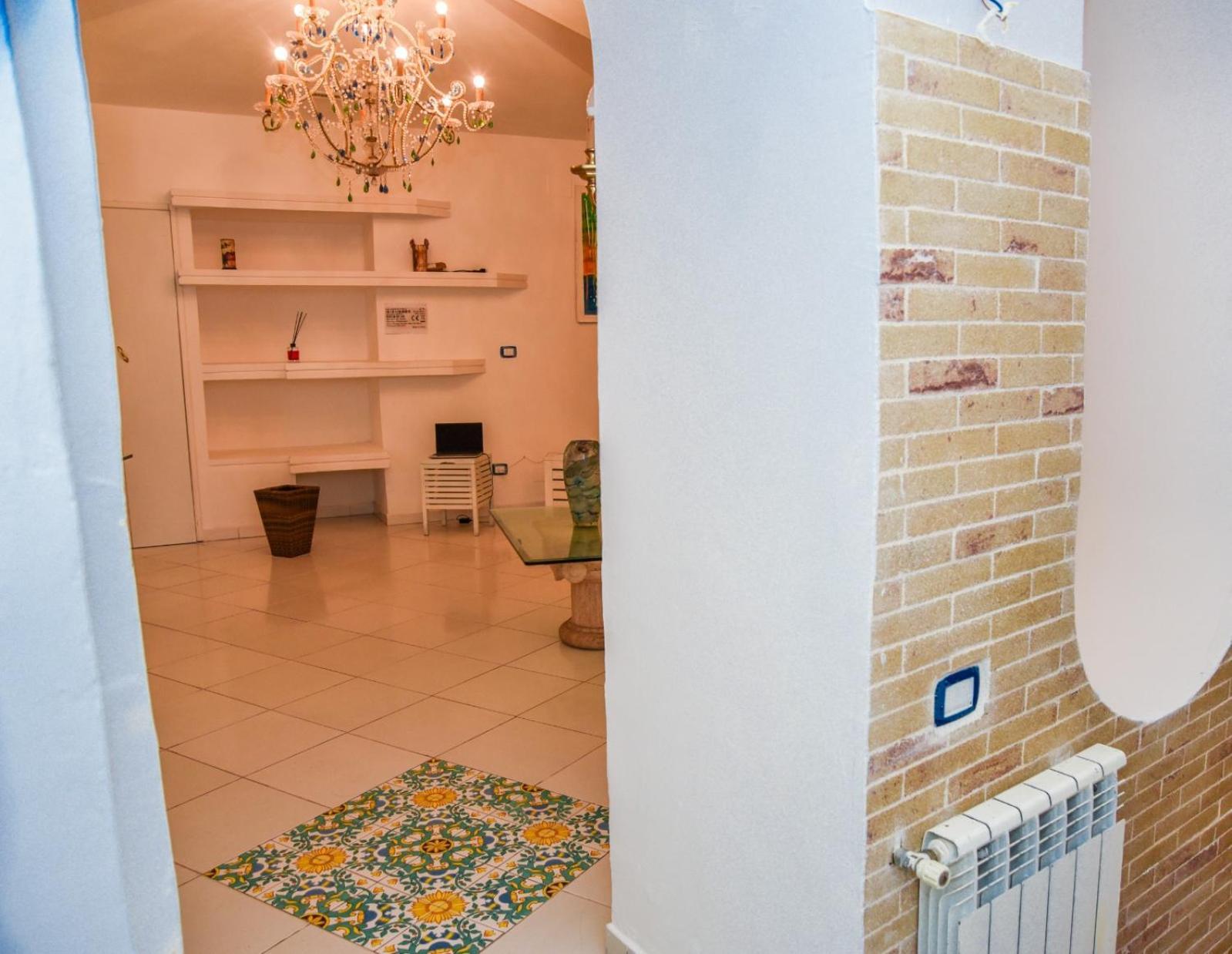 Appartamento La Casa Sul Mare Napoli Esterno foto