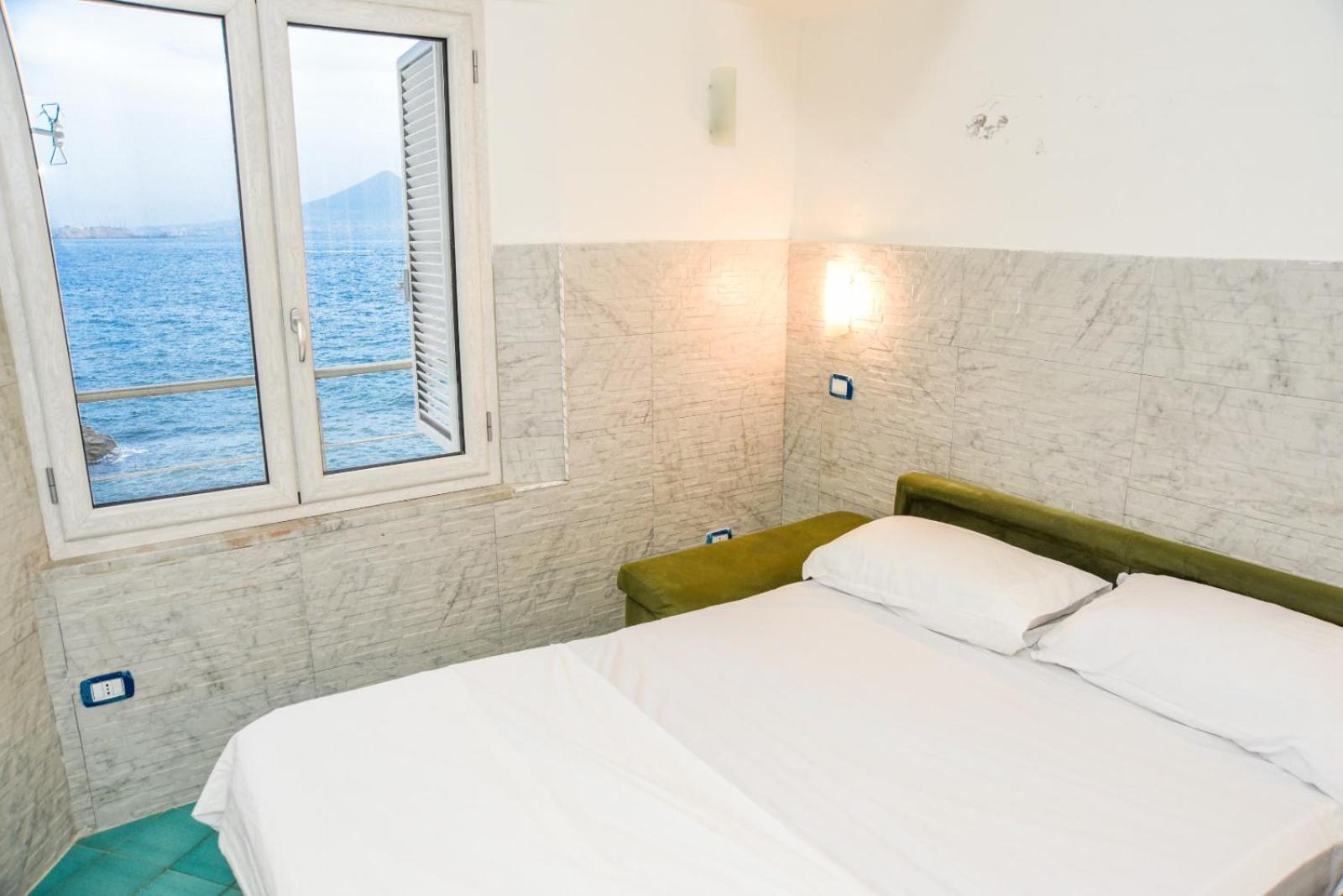 Appartamento La Casa Sul Mare Napoli Esterno foto
